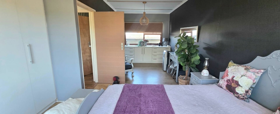 2 Bedroom Property for Sale in Kleinbaai Western Cape